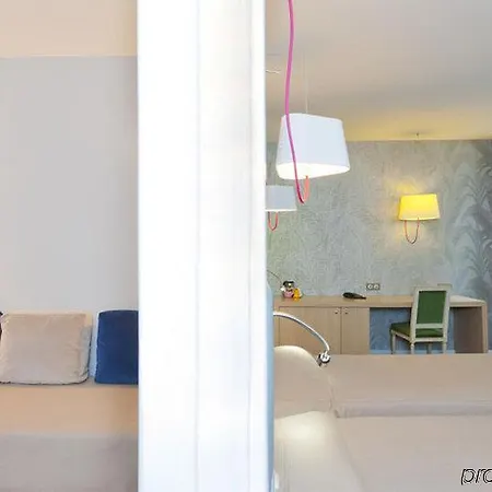Concortel מלון 3*